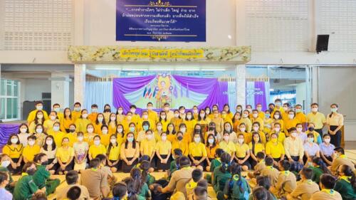 LINE ALBUM วันเฉลิมพระชนมพรรษาสมเด็จพระนางเจ้าส 27