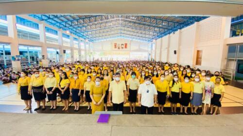 LINE ALBUM วันเฉลิมพระชนมพรรษาสมเด็จพระนางเจ้าส 9