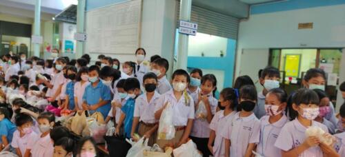 08 11 kratong110