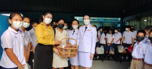 08 11 kratong121