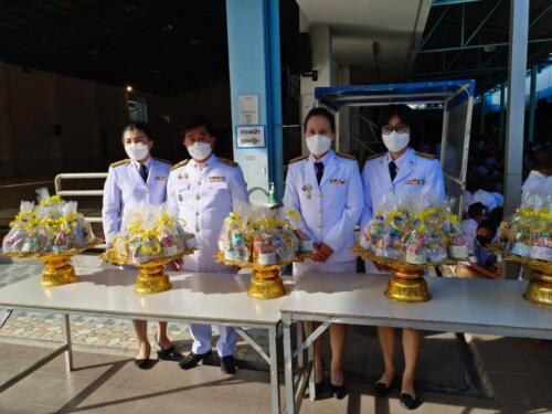 08 11 kratong153