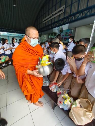 08 11 kratong246