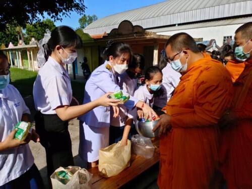 08 11 kratong254