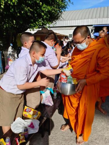 08 11 kratong257