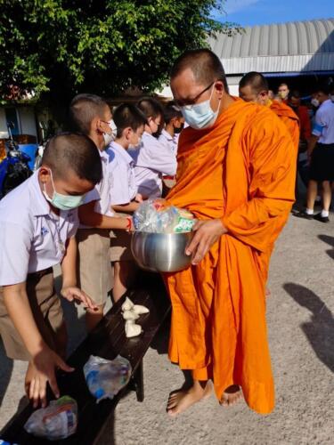 08 11 kratong260
