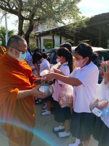 08 11 kratong266