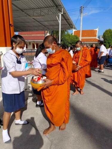 08 11 kratong281
