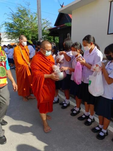08 11 kratong282