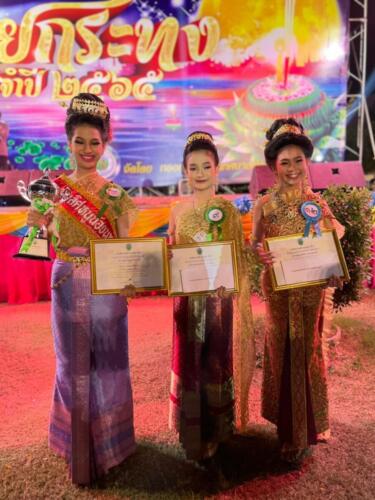 08 11 kratong284
