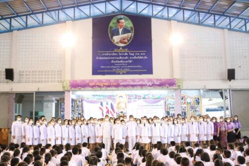 LINE ALBUM วันเฉลิมพระชนมพรรษาสมเด็จพระบรมราชิน 56