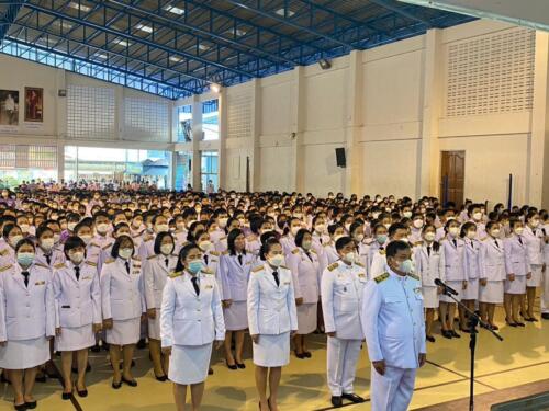 LINE ALBUM วันเฉลิมพระชนมพรรษาสมเด็จพระบรมราชิน 61